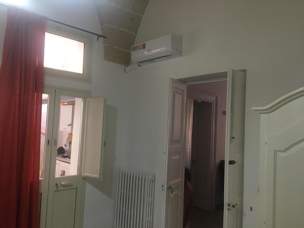 Stelmalu' Hotel Novoli Eksteriør billede