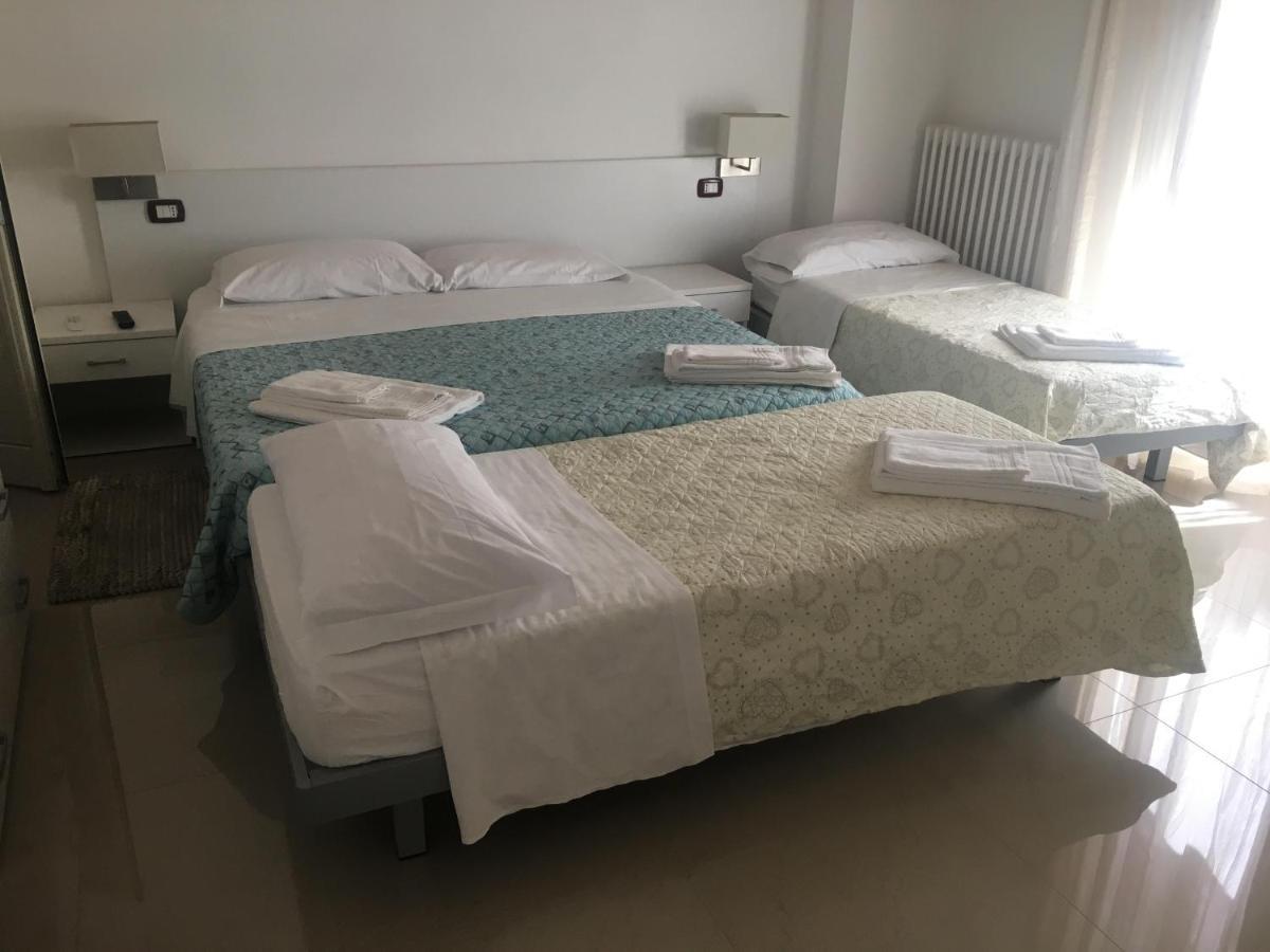 Stelmalu' Hotel Novoli Eksteriør billede