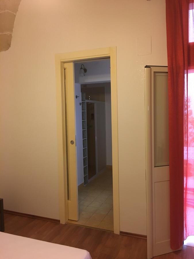 Stelmalu' Hotel Novoli Eksteriør billede